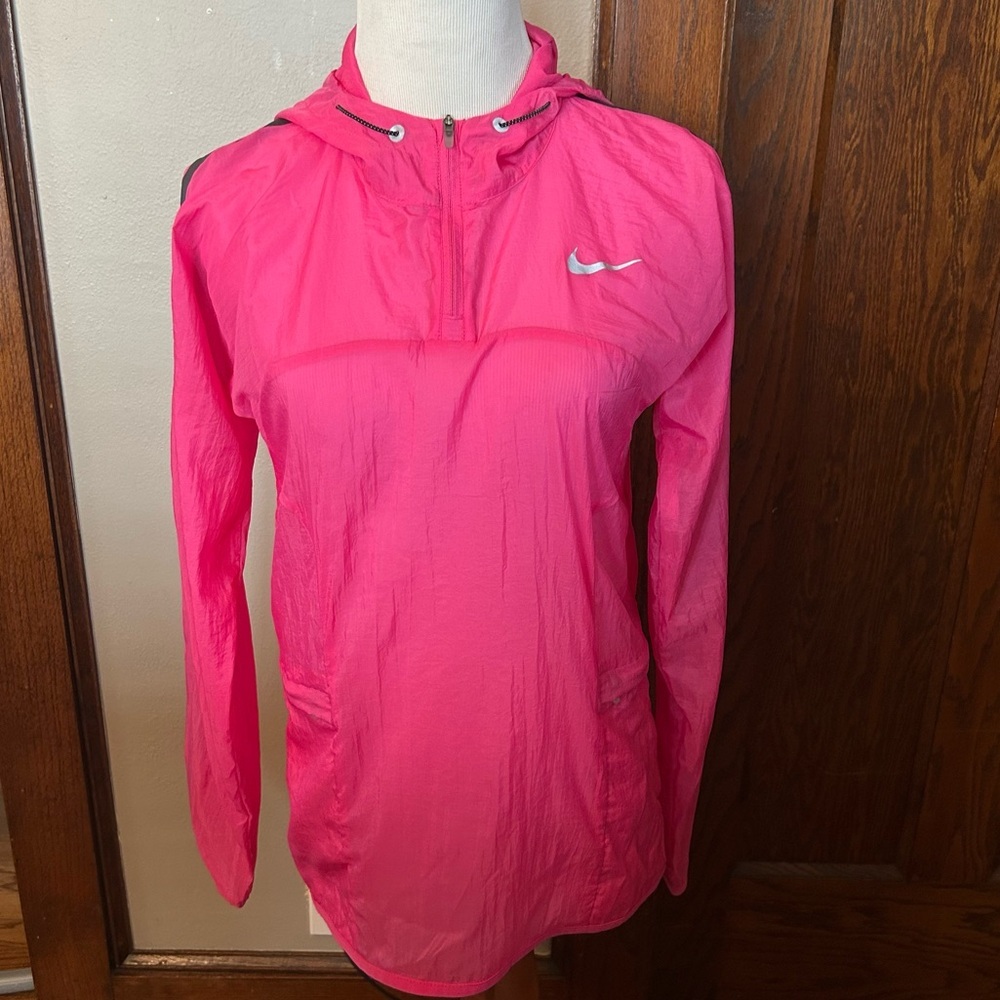 Nike Packable Transparent Woven Running Jacket in Pink Size XS Hooded